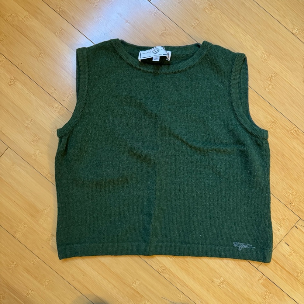 St. John Green Sleeveless Knit Top Size Small